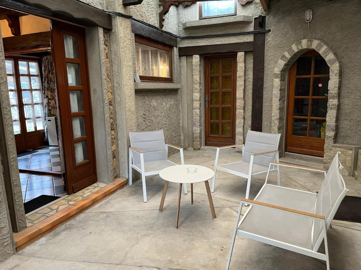 Le Gite Du Brouage Chauny Exterior foto
