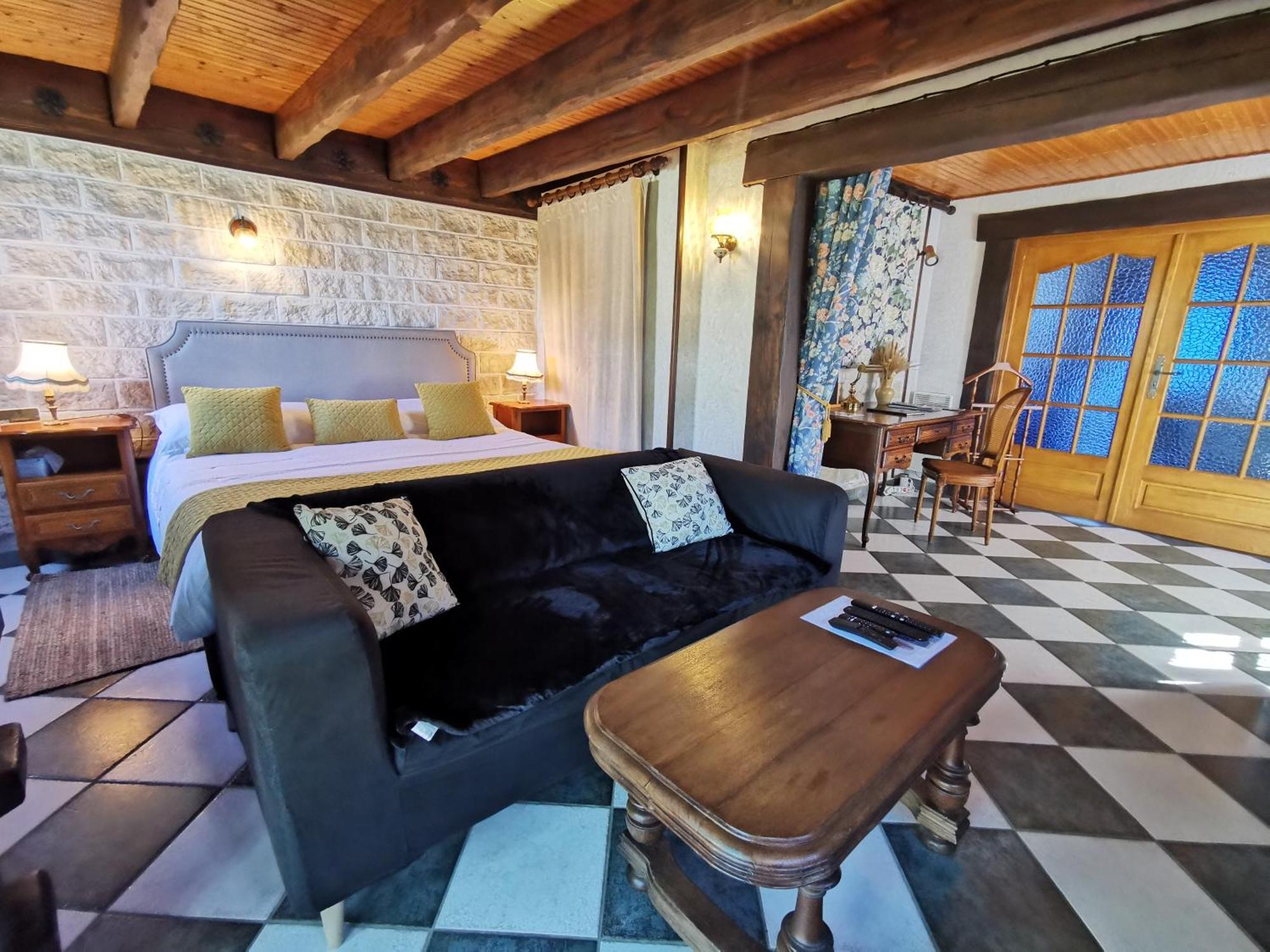 Le Gite Du Brouage Chauny Exterior foto